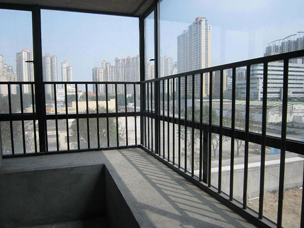 鋅鋼陽臺護欄案例